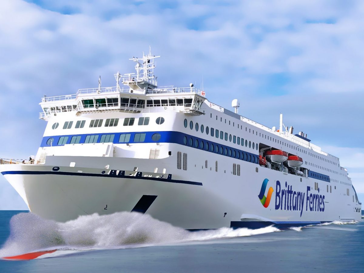 Brittany-Ferries-Hybrides-min-scaled